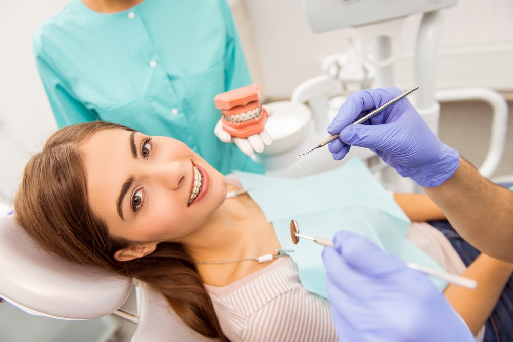 stomatologie bucuresti, ortodontie bucuresti, aparat dentar bucuresti, aparat metalic bucuresti